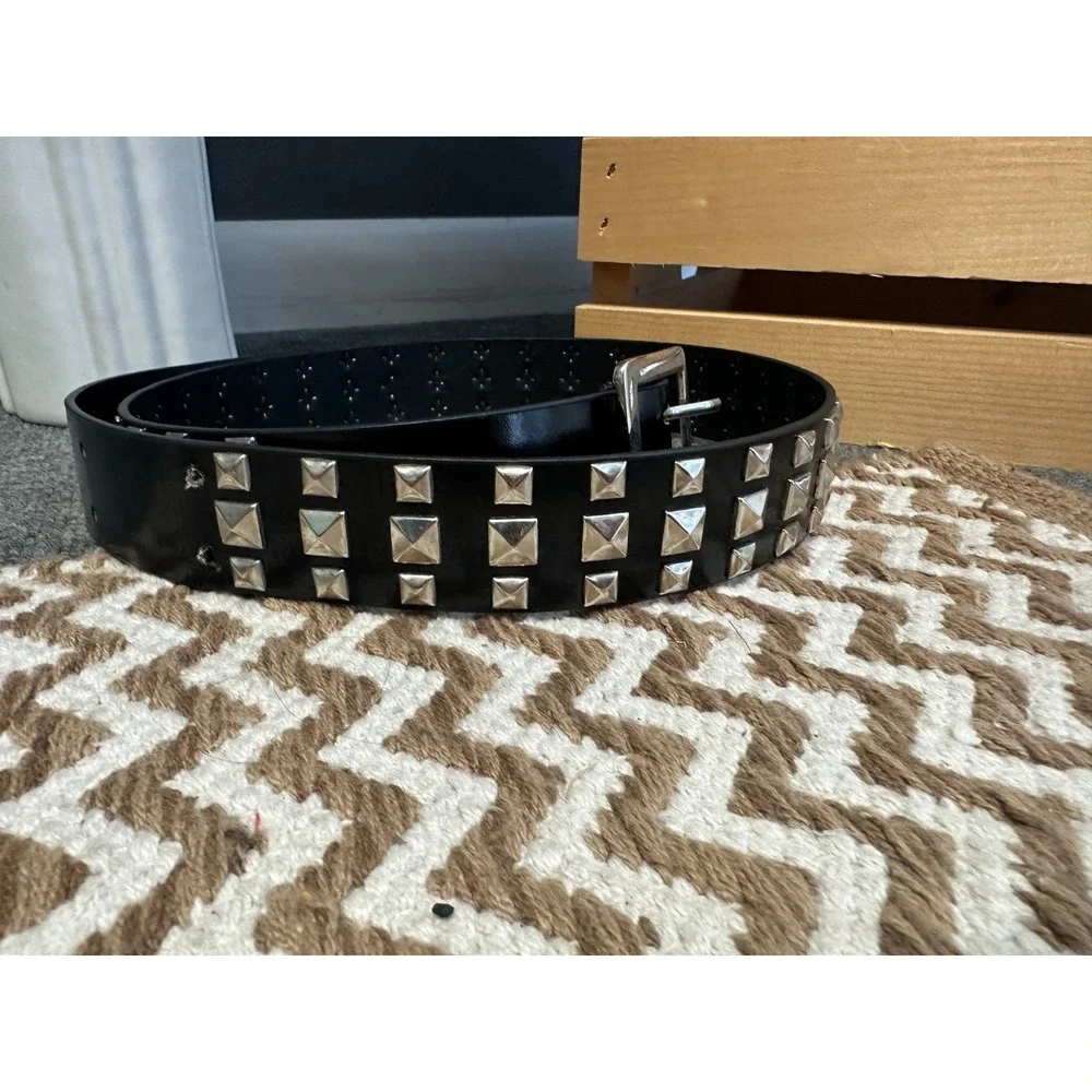 Vintage Y2K Black Faux Leather Pyramid Stud Belt Punk Goth Emo Rocker Festival